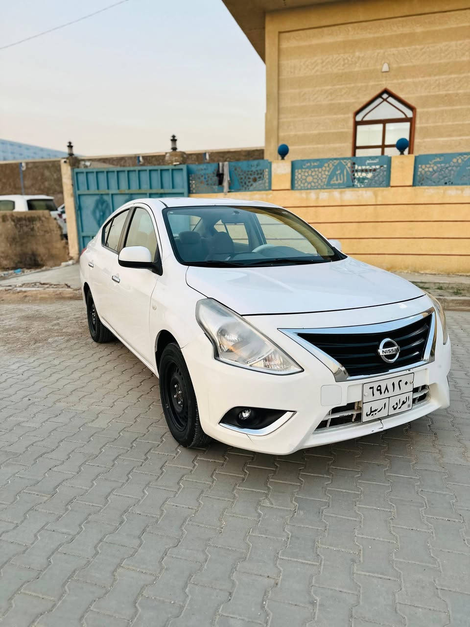 سلام عليكم  نيسان صني مديل 2022 ام بليت زركة السيارة باسم شركة تريد تحويل تريد وكالة سنويتها لل2028  بعدها مامنتهية السيارة وضع شركة السيارة كفالة عامة عدة فوك يدة البباب اصبعين صبغ بدون دواخل مواصفات سيارة تحكم استيرن شاشة ايباد بلاجكتور منضومة زنون اي بي اس مانع انزلاق اربع تجاوي موصفات نيسان معروفة كير مكينة وضع شركة تدفئة تبريد وضع شركة حدادية وضع شركة تايرات وضع شركة سيارة حلوة بمعنى الكلمة بالعافية للياخذها السعر 107 وبيها مجال مكان سيارة نجف الستفسار والاتصال ع رقم ***********
