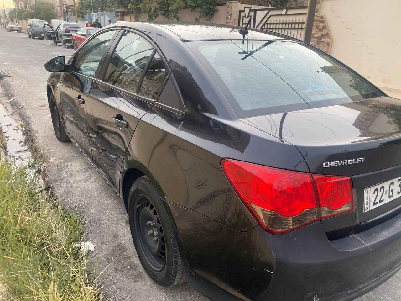 شوفرليت كروز للبيع
السيارة جاهزة ما بيها اي نقص
مكينة 1600
كير عادي 
سنوية جديدة بأسمي
هزة ساقطه
صبغ بيها فقط نصف الباب الخلفي ودوسه
السعر ب70 وبيها مجال بسيط
مكان السيارة موصل
***********
