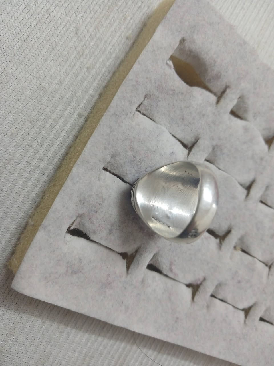 مكان ناصريه السعر ٤٥ عقيق يماني صياغه بحرينيه الحجم يمكن ٢٠ ما أعرف بيهن


**إذا كنت صاحب هذا الإعلان وتريد حذفه لأي سبب، رجاءا أرسل رسالة إلى الدعم الفني**