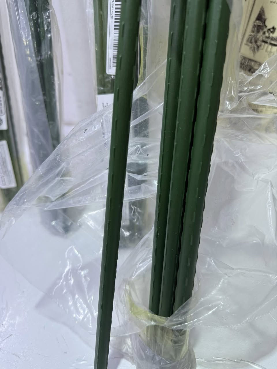 أوتاد لدعم النبات  12 قطعة طول الواحد متر و20 والعرض 2 cm السعر 10 الف


**إذا كنت صاحب هذا الإعلان وتريد حذفه لأي سبب، رجاءا أرسل رسالة إلى الدعم الفني**