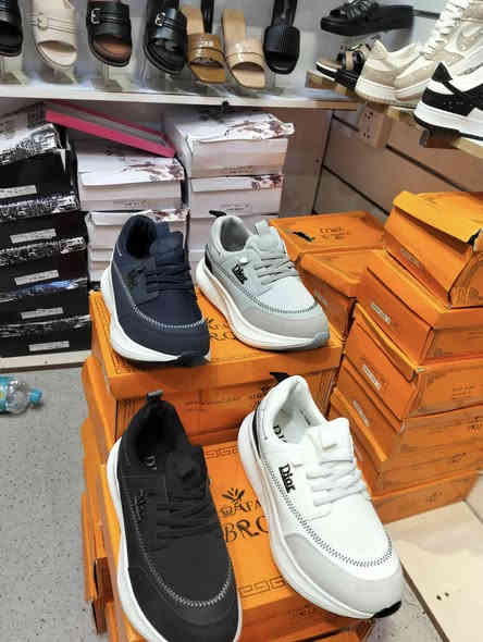 احذية الاصيل تقدم لكم اجود وانواع الاحذيه الطبيه خفيفه وزن وكوالتي عاليه الجودة
سعر القطعه 20الف
ويوجد توصيل كافه المحافظات 
و التوصيل 5000الف
وداخل النجف 3000
أي استفسار الاتصال على الرقم 
***********
