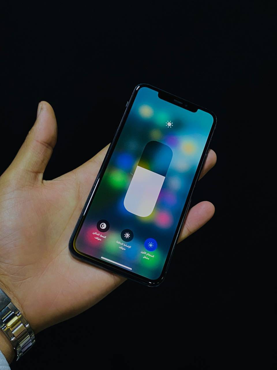 iPhone 11 pro max 
ذاكره 64 
دبل سيمكرت 
بطاريه 85 
نموذج m امريكي 
جهاز مبدل شاشه فقط 
شاشه 3 خيارات 
كله شغال بدون خلل شرط 
سعره 175 الف
***********

