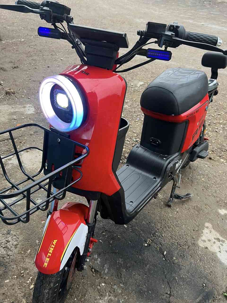 مأطور شحن للبيع جديد بطاريات صار ١٥ يوم من شادهن الولي الأصليات ٣٢ أمبير 2025 كلة شغال مابي اي نقص ما ملعوب بي ابد ع شركة نضام بك دبل إشارة السعر ٣٨٠ بي مجال العنوان ديالى ابي صيدا ***********
