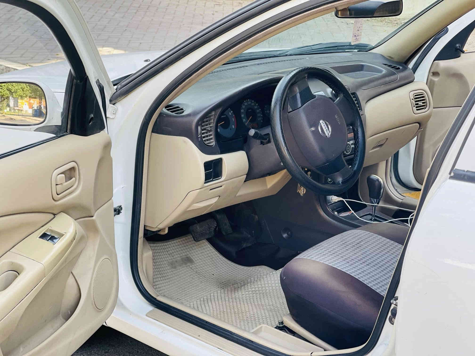 السلام عليكم 
للبيع نيسان صني ٢٠١٠ بدي كوري   رقم سليمانية سنوية بأسمي  قبل سبوع مستلمها داخله هزة جديدة

السيارة مكفولة من الضربة والصبغ والفتح والتبديل حتى الدعاميات مكفولات من التبديل  فقط صبغ ربع الجمالغ الامامي واصبع بحافه البنيد  مشي حقيقي و بل 120 أدك جرس تخم تاير جديد باتري جديد وادامة كاملة منضومه احتراق ومكفولة من ناحية الكير والمكينة والحدادية والكهربائيات والتبريد والتدفئة وشرط كلهن على وضع الشركة   والسيارة عليه ادامه بالكامل  امانة الله شغل واطلع سيارة استخدام شخصي

&مكانها بغداد الكفاح او الاعظمية

  ***********   

السعر 112 مع مجال بسيط
