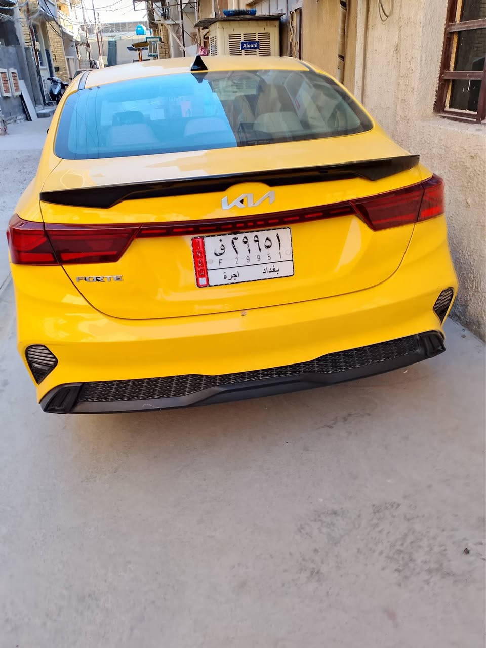 فورتي 22 جاملغ الامامي مبدل شواصي سليمه كير ومحرك بلادي ماشيه 72 مدوشمه ارضيات وكشنات تايرات جدد قبل شهر شديتهن مكان السياره بغداد ‏‏‪***********‬‏ رايدها 153 وبيها مجال
