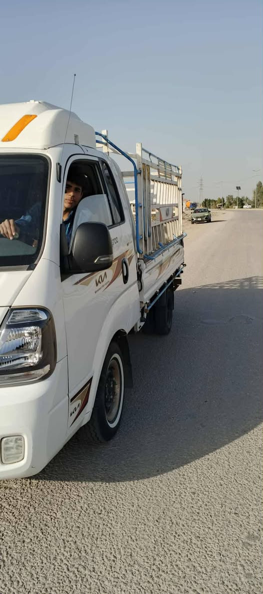 سلام عليكم كيا نثيه مديل ٢٢السياره كير ومحرك وكسن مكفولة بس بها بارد اليم الجاما مال الربع شوي الباقي كله مكفول مكاني حله السعر 140وبيها مجال الاستفسار على الرقم***********
