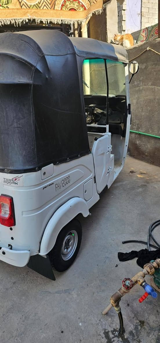 تكتك ٢١ شهر ١١ رقم وسنويه تحويل ثاني يوم
مكفوله من الصبغ والضربه ماعده دوس معمارات
مكينه مبدل بوشه وبستم شركه مكفوله من التنقيص والتبخير
المكان بغداد الكماليه
السعر 8 وبيهه مجال
الشراي يتصل ***********
