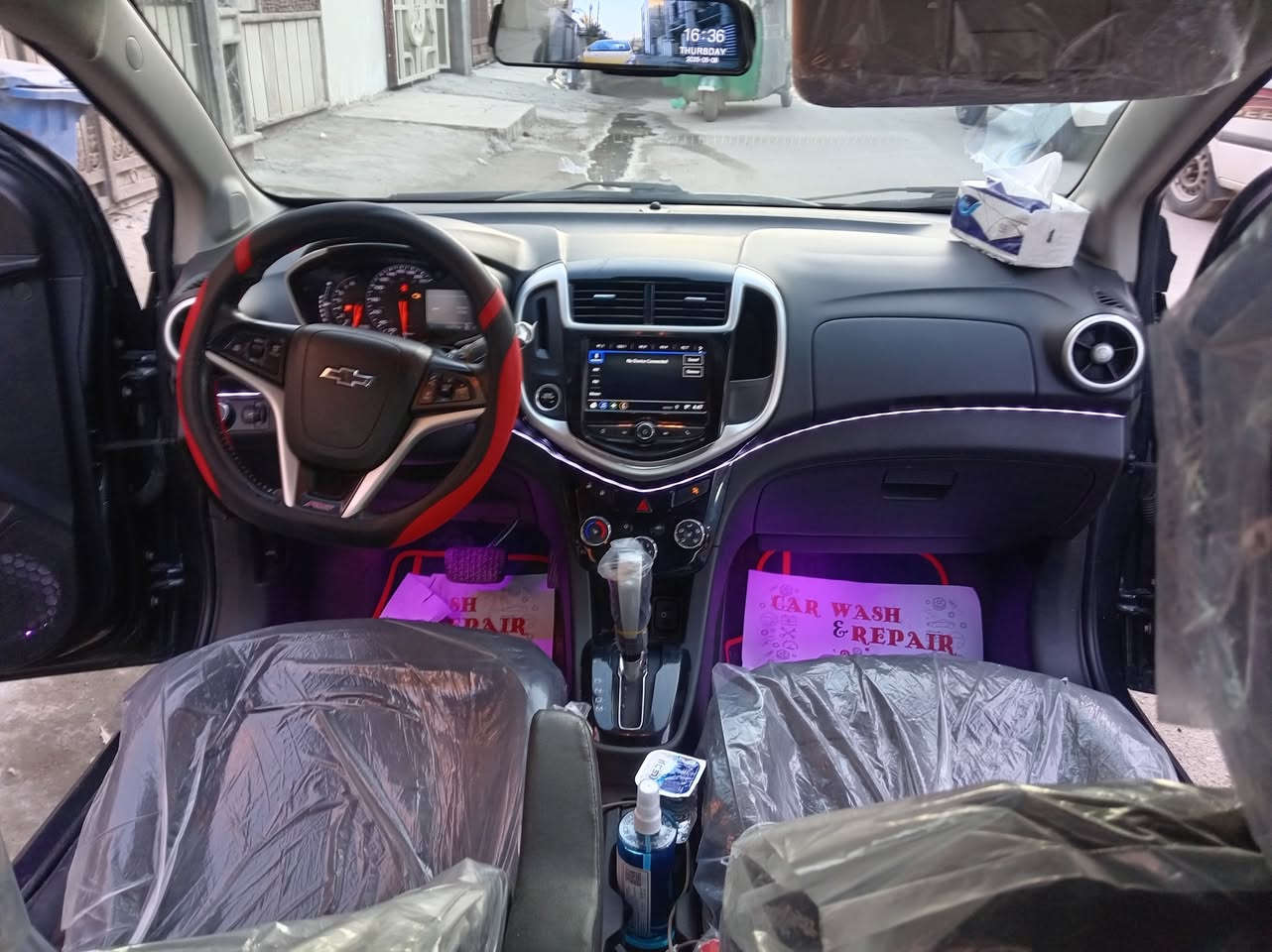 سونك ٢٠١٨ وارد امريكي حادثه جاملغ وباب بدون دواخل سياره فول لمتدد RS رياضي محرك ١٤٠٠ تيربو صدر خلفي وامامي جديد تخم تاير جديد تبريد ثلج سستم لد داخلي سنويه بسمي هزه جديده أرقام دولي السعر ٨٩ وبيه مجال رقم الهاتف *********** مكان السياره بغداد
