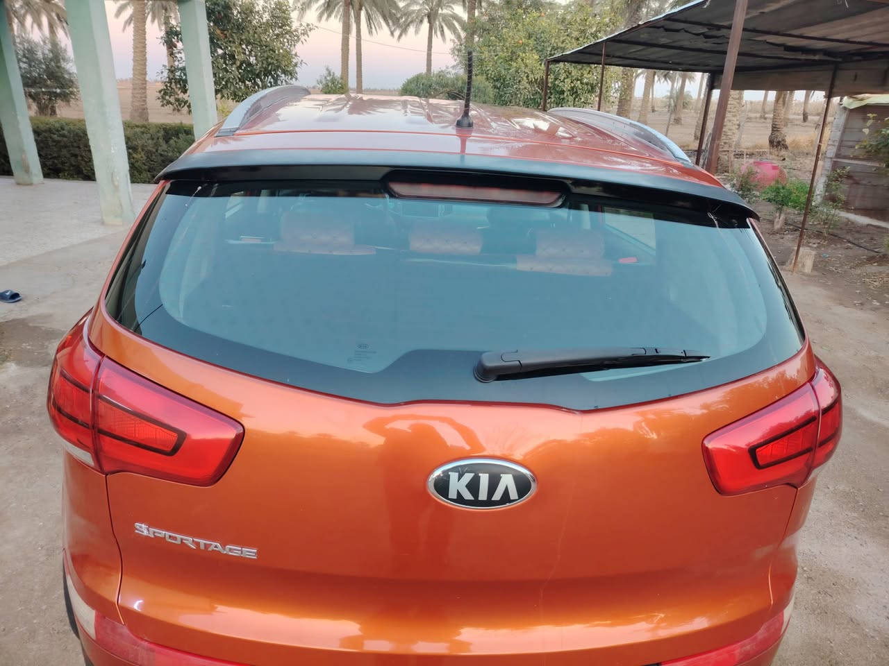 السلام عليكم سبورتج خليجي للبيع موديل ١٦ مكفوله كفاله عامه الون مشمشي شاشه تحكم ستيرن تدفئه تبريد فول تخم تاير السياره ماناقصه برغي وبسمي رقم بغداد السعر ١٧٠ وبيه مجال قليل رقم تلفون ***********
