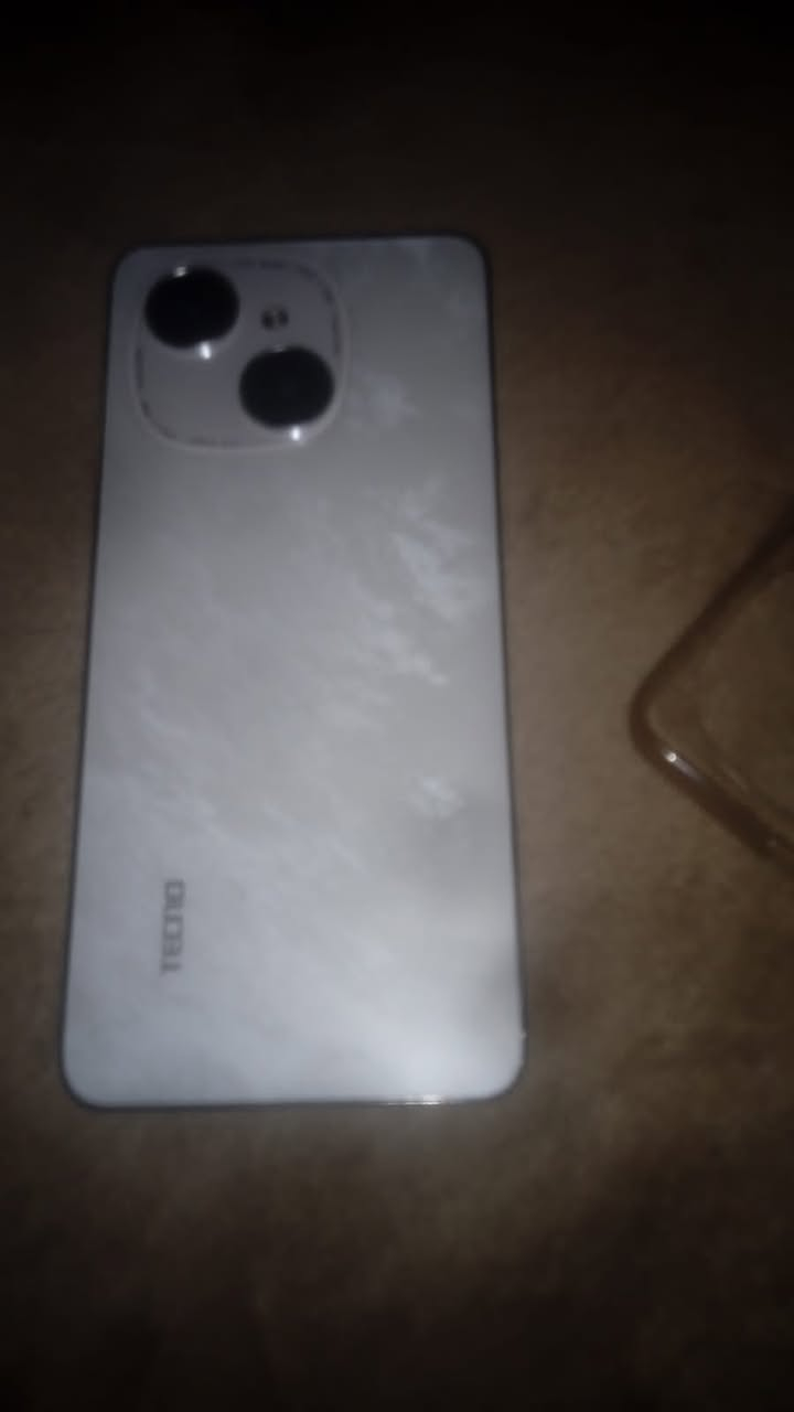 سلام عليكم 
🫶
سعر رخيص 
جهاز من شركه تكنو. TECnoاسم الجهاز . POP9  كلشي ما بدل بي الذاكره 512 نفس ما مذكور بل كورتونه ما صالي شهرين من اشتريته اسباب بيع معتاز .
شرط فطر ما بي الاغراض يجي مع الجهاز كفر شفاف و كورتونه و شاحن و راسيه مال شحن 🫶❤️‍🔥 للتواصل على الواتساب (***********) السعر 70 الف و توصيل مجاني كل العراق الفحص أمام المندوب ها قفل قفل سعره ،🫶 اخوكم محمد
