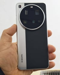 شاومي 15 الترا • ١ تيرابايت • رام ١٦ جيجا