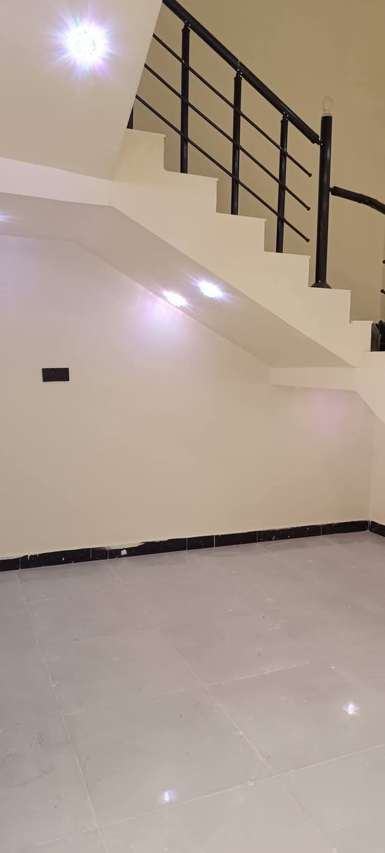 💰 السعر: 70 مليون قابل للتفاوض
🏡 بيت للبيع – طابو زراعي عراقي (وكالة ونسخة طابو ومكاتبة) تسليم مفتاح.
🔹 غرفتي نوم + ديوانية + مطبخ + منور + صحيات داخلية وخارجية.
📍 العنوان: أبو الخصيب – أبو الجوزي
📐 المساحة: 110 م
📞 للاستفسار: ***********
