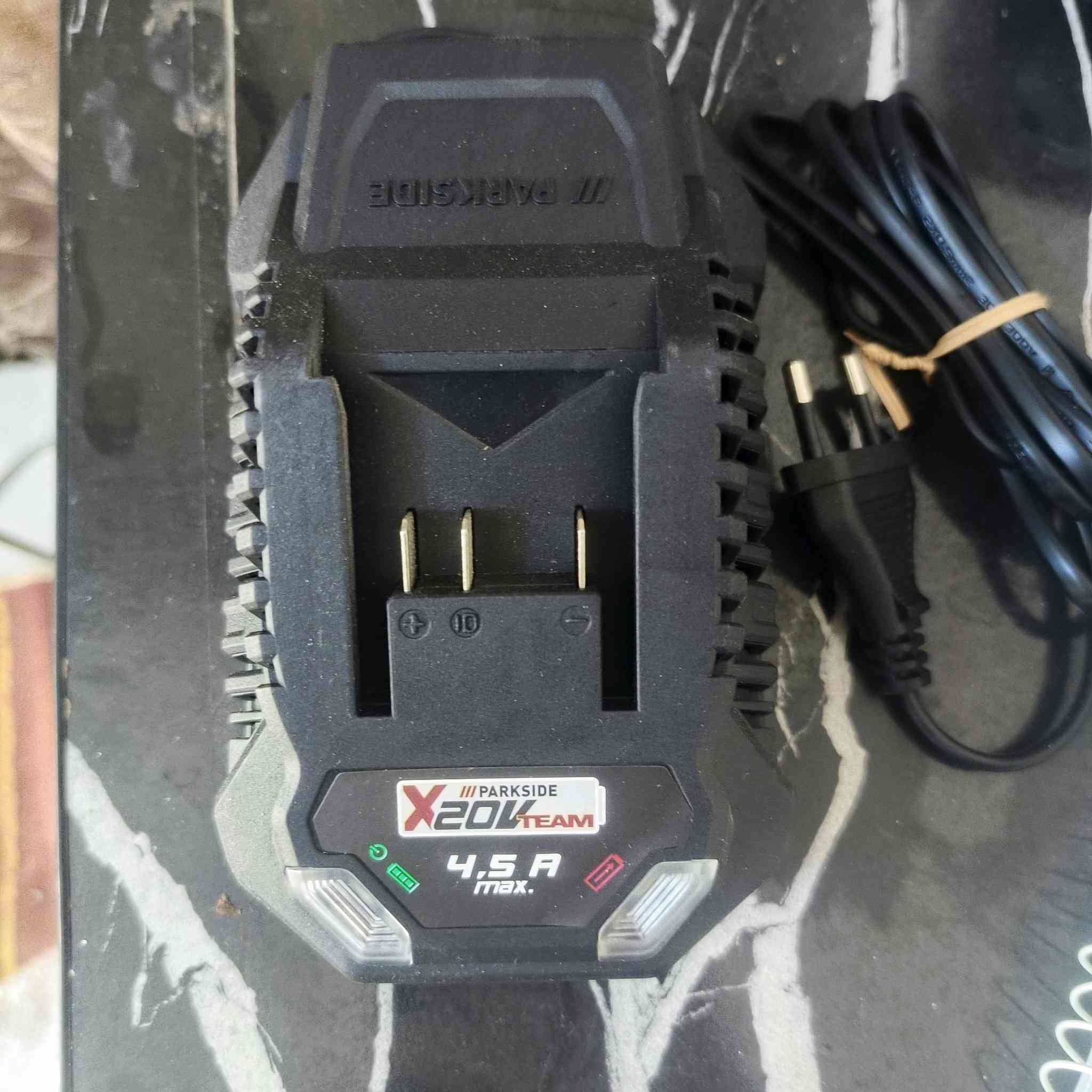 سلام عليكم توفر عدد بارك سايد للاستفسار واتساب ***********
