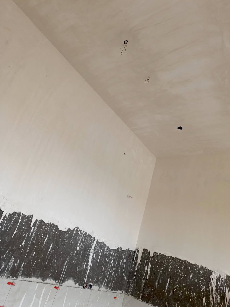 سلام عليكم خلف لبخ درجه اوله شغل سمنت اوجص اوبورك درجه اوله متفرغ حالين ***********
