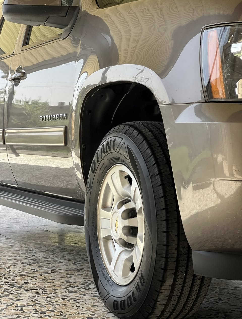 اسلام عليكم شوفرليت 8 برقي 2013 كفاله عامه (ادوات ادوات) دخول جديد ماشيه 140 تخم تاير حداده كير مكينه شرط تورباين77 سياره جاهزه برقي ما ناقصه واحلى من صور بهواي المكان بصره/ رقم الهاتف:***********/***********
