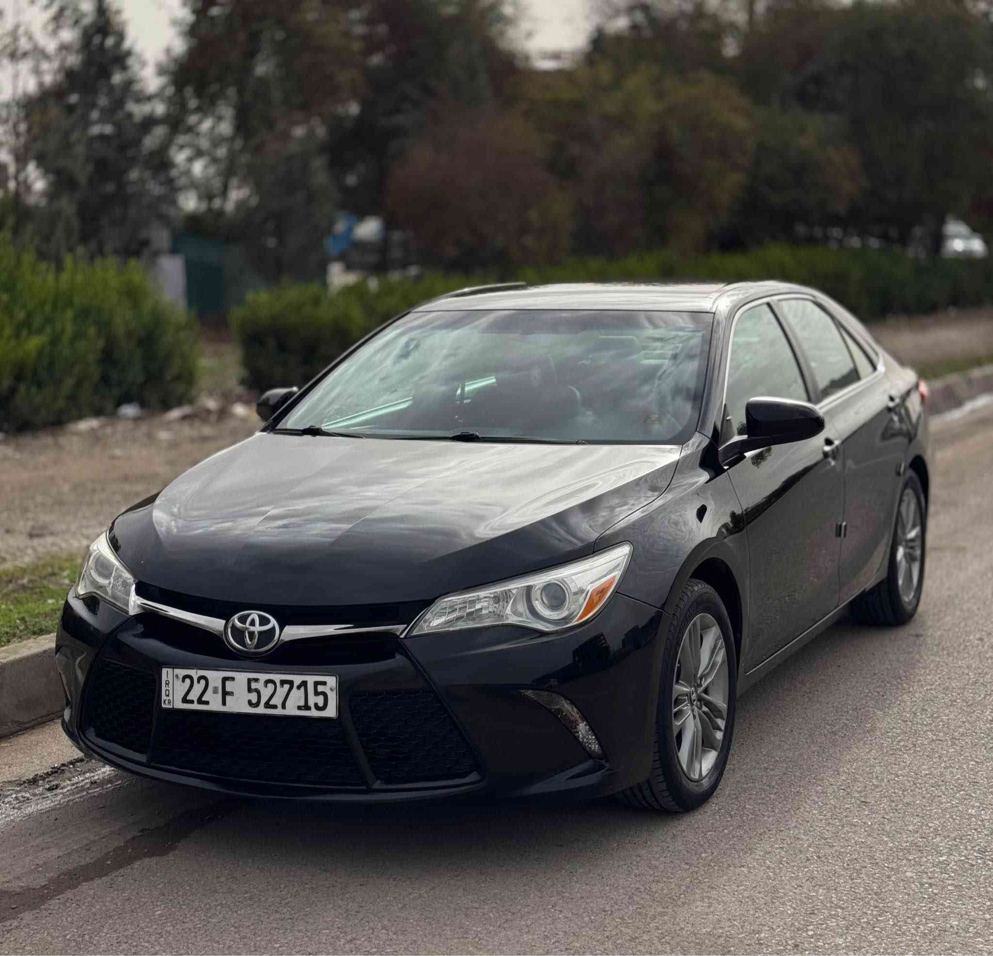 تويوتا كامری ٢٠١٧ SE
جملغ بونیت صبغ بێ داخلی (بدون دواخل)
ارباک سووکان (ستیرن) طاك
سەیارەکە بێ عەیبە کامل بەشەرت 
سەنەوی و ڕەقەم نوێیە
١٢٩$ نرخی فرۆشتن 
*********** — *********** أربيل, العراق
