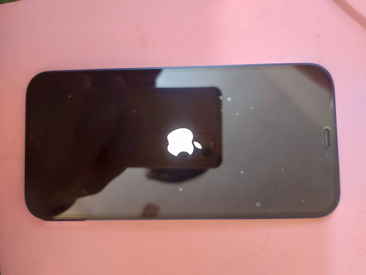 جهاز ايفون مقفول ايكلود جهاز نضيف مامفتوح رايده 300الف او ذاكو جهاز نضيف اروسه ونطي فرق رقم .‎0789 075 4959
