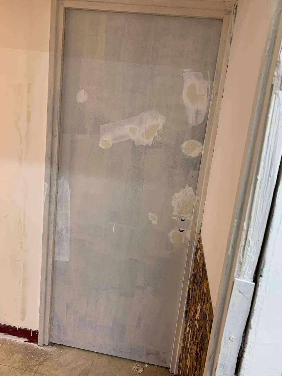 كادر متخصص مجال ترميم.  
اصباغ ديكور
ترميم
مكافحة حشرات
مكافحه الرطوبه
صحيات
كهربائيات
تفليش
كل شي مخصص مجالات المباني وبيوت
***********
