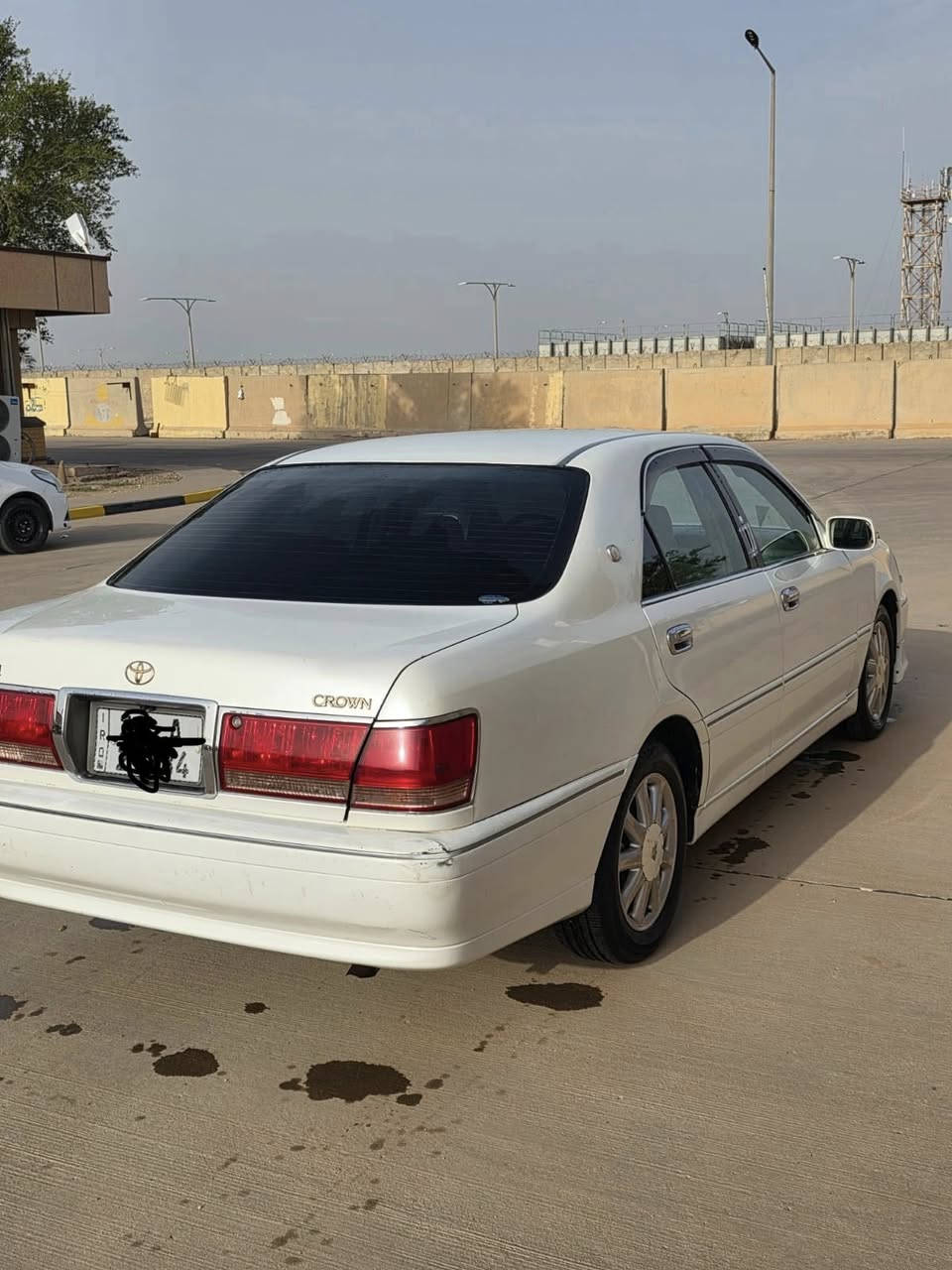 كل عام وأنتم بخير ملّكه للبيع مديل 200 رقم نجف بسمي سنويه بيه 3 سنوات بيه كصه قماره سيارة جاهزة من كل النواحي مال بيت سعر 115 وبيه مجال للطيبين عنوان بصره حي الحسين ع حيانيه الاستفسار الاتصال ع الرقم ***********
