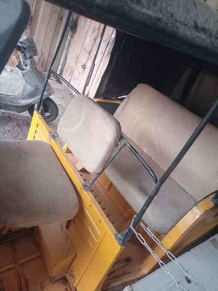 السلام عليكم تكتك بياج للبيع موديل 20 شهر 11 مكينه بيها سطره طافيه ابيع على الحطهر مليون بمجال مكاني بغداد الشعب والشرايه يتصل على هذا الرقم يتدلل ***********
