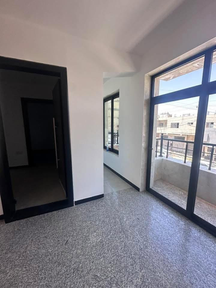 شركة المهندس مهيمن اللامي
🏢 شقق فاخرة زيرو للإيجار - في قلب الكرادة 🏢

شقق حديثة (غير مسكونة سابقاً) بتصاميم مميزة

وأسعار تنافسية 📌

المساحات والخيارات المتاحة:

غرفـة وصالـة (مساحة 70 م²) 👈 بسعر 450 ألف دينار

غرفتين وصالة (مساحة 80 م²) 👈 بسعر 550 ألف دينار

غرفتين وصالة واسعة (مساحة 100 م²) 👈 بسعر 750 ألف دينار

📍 الموقع الاستراتيجي: 

Karrada, Baghdadالكرادة داخل - مقابل كبة البغدادي (موقع حيوي وقريب من كافة الخدمات).

🗓️ بدء الحجز: الحجز مفتوح من اليوم!

📞 للمعاينة والاستفسار، تواصل مباشرة مع 

الادارة
منتظر احسان
📱 +964 771 115 7115
