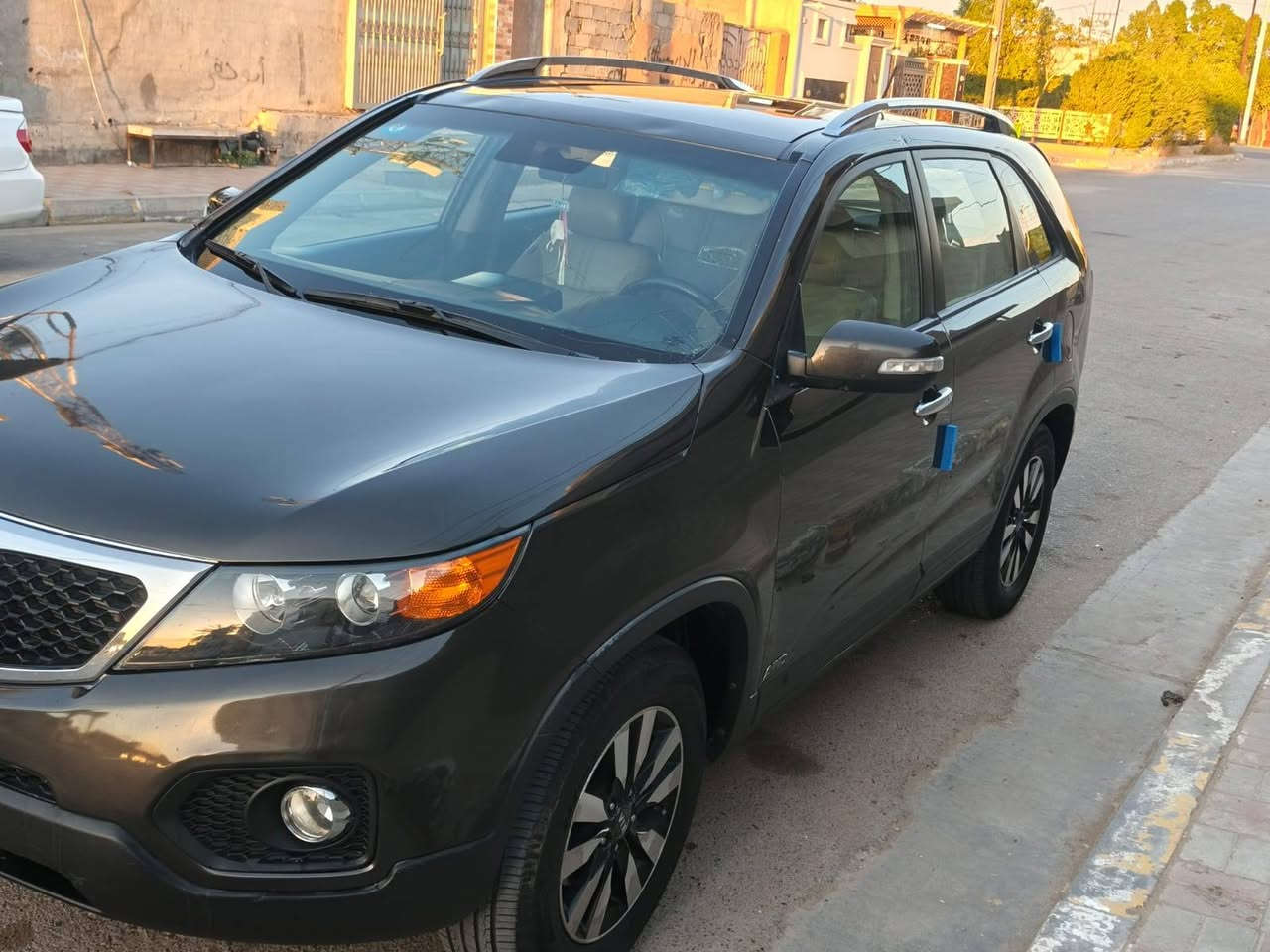 رمضان كريم
النوع _ كيا سورنتو
الموديل_2011
الوارد_امريكي كلين 
الحادث_ ٣ قطع صبغ
الرقم_ الانبار
المحرك_V6 سلندر 3500
قطع التبريد_3

سياره مال جناي مرتبه كلش شلعه ومكينه وكير كلهن مكفولات حدادية صدر جيدة مابيها نقص شغل واطلع

#السعر 14.0000 دولار 💵

رقم صاحب السياره 
***********
***********
***********

كلهن بيهن واتساب اتصل وبيك خير وتدلل
