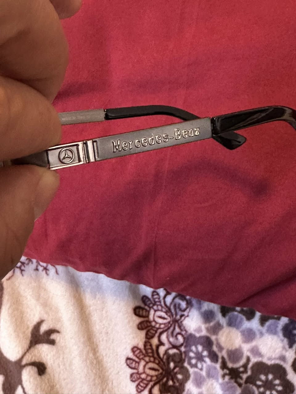 السلام عليكم نظاره مارك مرسديس عندي اربع قطع السعر قطعه 25 الف


**إذا كنت صاحب هذا الإعلان وتريد حذفه لأي سبب، رجاءا أرسل رسالة إلى الدعم الفني**