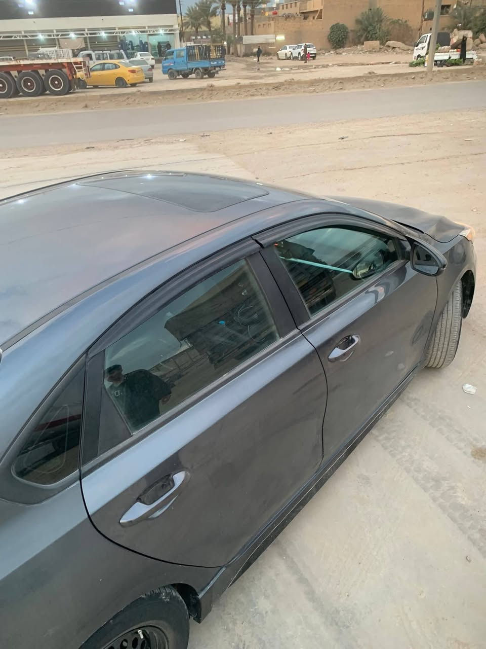 السلام عليكم كيا فورتي موديل2021سعر 114 وبيها مجال كير عادي كير عادي رياضي وبنفس وقت اقتصادي
فئة GT تيربو GDi 1600 محرك لاتنقيص ولابخار ولاصوت
فول مواصفات فتحه سقف تحديد مسار بصمة تشغيل بصمة ابواب اشارة ترحيب اشاير بالمري توقف ذاتي رادار امامي صندوق ذكي يفتح عند الاقتراب ماشيه 90الف
ميكانيك وكهرباء كلها تمام وارد امريكي حادثها جاملغ امامي ايسر لغد شاصي مكفول  رقم بغداد باسمي 
عنوان سياره بغداد ابوغريب
واتساب  *********** للاستفسار اكثر
