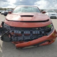 للبيع: دودج تشارجر سكات باك (Dodge Charger Scat Pack) - 2022 المواصفات...