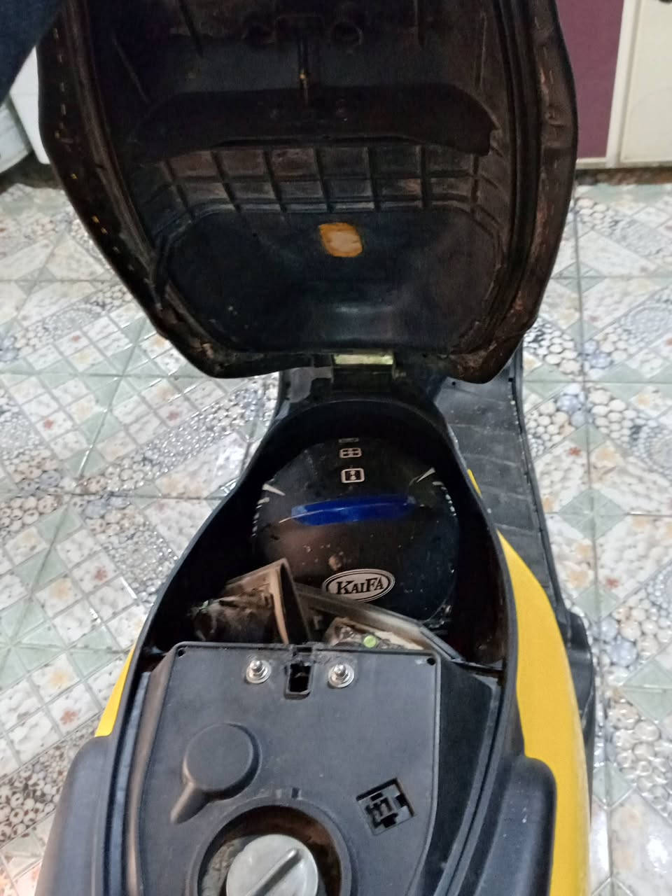 السلام عليكم دراجه سبيسي للبيع مال رمبه جديد مكان كوت داموك سعر تصال ***********
