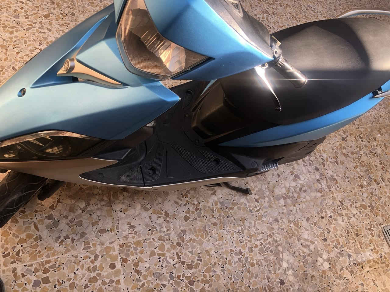 سلام عليكم شباب ماكس حديث للبيع مكينه تخبل 
دراجه مناقصه اي شي تعال ونكر وطلع سعره ٦٥٠ 
جوه السوك مكاني مدينه الصدر رقمي ***********
