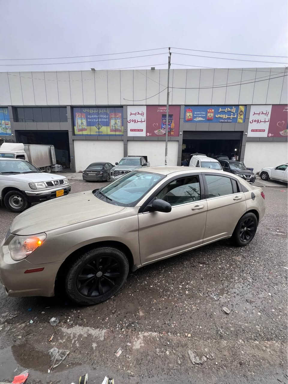 سبرنك موديل ٢٠١٠ محرك ٢،٤
كير ومحرك وتبريد بشرط
رقم وسنويه وهزه جديده
رقم اربيل رقم انگليزي 
بس موجوده بدهوك 
تحويل وغرامات بشرط
سياره بيها خمس قطع صبغ
بس اني ابيعها حيزام بس 
بدون ضربه دواخل يعني 
شواصي ولغود هاي شغلات شرط
مكانها دهوك داخل دهوك
سعرها ٦٩ ورقه ونزل ٦ غرامه
*********** بيها واتس دهوك, العراق
