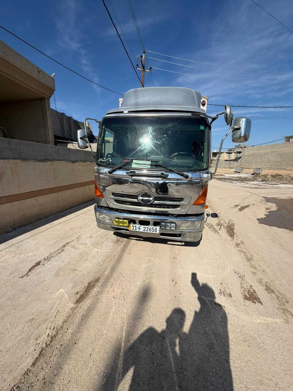 سلام عليكم
هينو 2021 
محرك 6 سوبر
حافظة بلادية
السيارة جاهزة للعمل 
بيع مستعجل ب 260 

‪ ***********‬ للاستفسار
