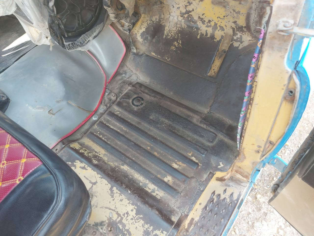 السلام عليكم واز للبيع
تحويره كامله كير ومكينه خير من الله شراي ***********

***********
