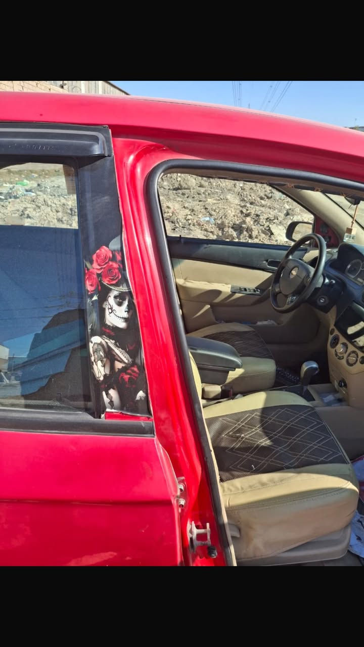 للبيع افيو نضيفه موديل 2007 خليجي السعر 55 وبي مجال ￼رقمي ***********
