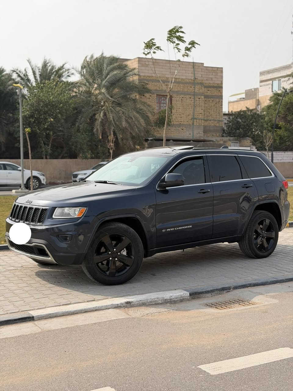 سلام عليكم 
جيب كراند شيروكي .     #_للبيع_فقط 

مديل 2016 اصل 

#ادوات_ادوات_دخول_جديد 

فول مواصفات بلاك توب 

محرك V6. 3600

شاشه كار بلي
كشنات جلد فول كهرباء 

كشنات تدفئه و تبريد 

تخم تاير جديد 

#المكان_بصرة 

#السعر_وتفاصيل_اكثر_اتصل_وتدلل 

***********
