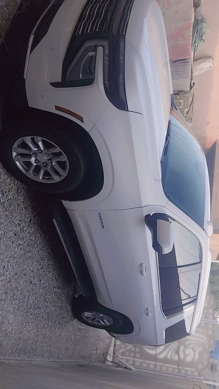 تاهو LTموديل ٢٠٢٥ دخول جديد حادثها جاملغ او شويه من بنيد بدون تبديل 
بدون لوحات 
سعر ٥٤٠
***********
