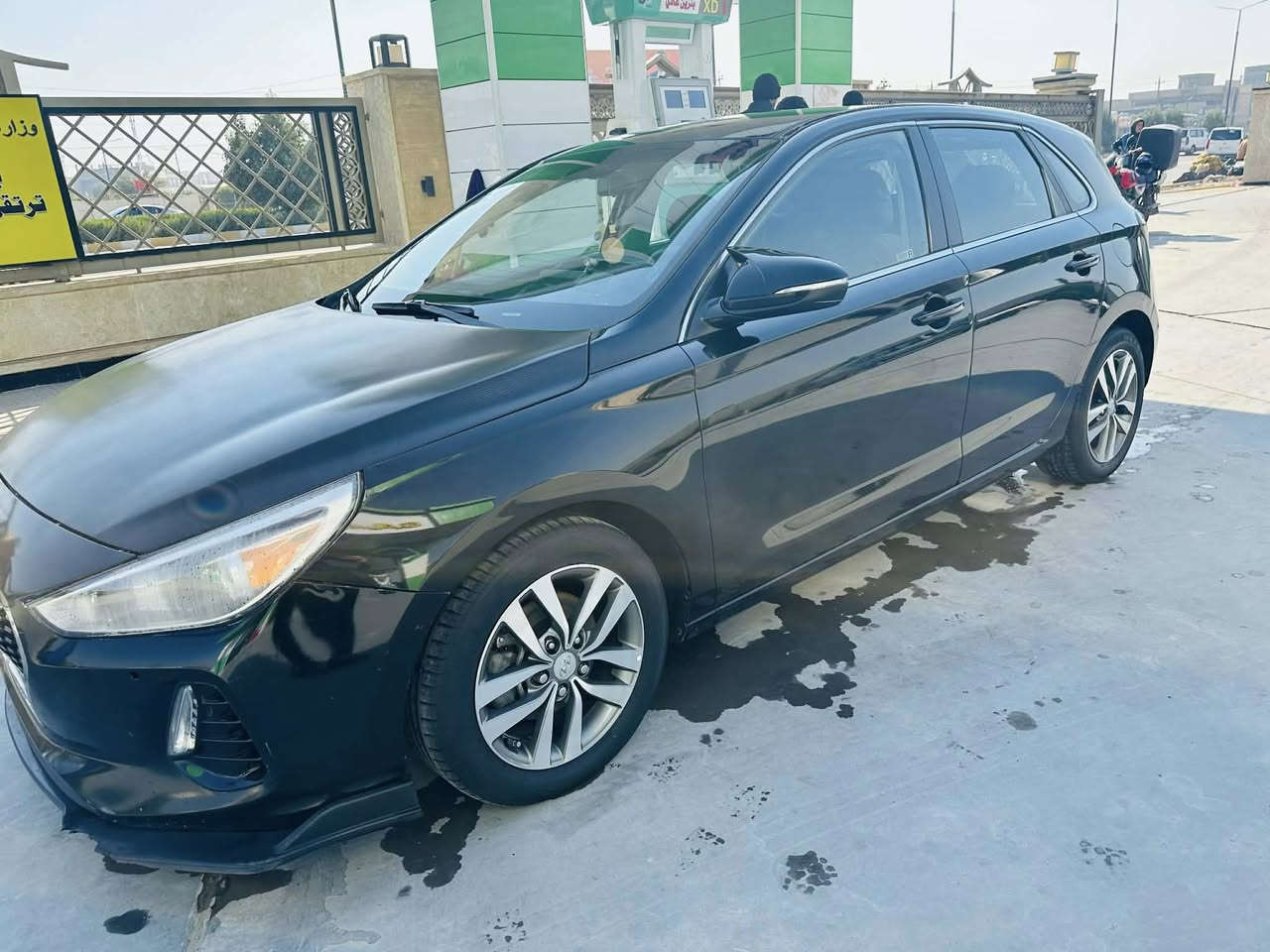 سلام عليكم
النترا GT للبيع 
موديل 2019
وارد امريكي ظرر دعامية + بنيد 
شاصي +لغود كفاله
تبريد ❄️ 
تدفئه 🔥 
تبريد وتدفئة بالمقاعد + الستيرن
محرك 2000 gdi
ماشية 136
رقم بغداد تحويل مباشر
مكان السيارة / الفلوجة 
سعر المطلوب 117$وبيه مجال 
للاستفسار *********** واتساب
***********
