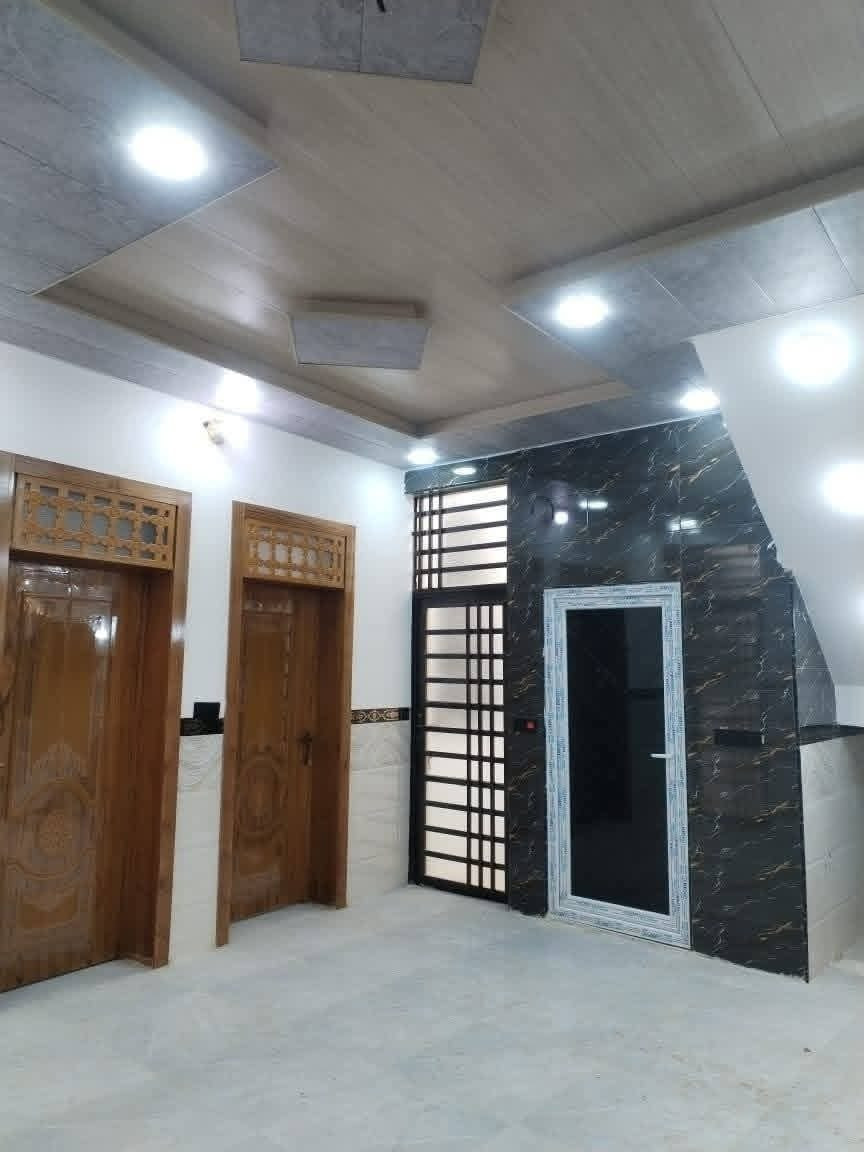 دار للبيع المساحة 110متر سند 25
دار للبيع  110 م 🏡
✅ تحفه فنيه شغل درجه اوله طابو زراعي مرقمه 

بناء جديد ما مسكون جاهز للسكن
موقع /نجف 🏡 شارع الصب عمود 327

البناء 🏡 
غرفتين/صاله/مطبخ / صحيات/مكشوفه/استقبال 
بناء مرتب/ اساس + سقف كونكريت + طابوك

ألخدمات 🏡 #بعد_عن_الشارع_العام_100م بالخط الاول
ماء/كهرباء/مدارس/سوق/تبليط/مولد
***********واتساب
