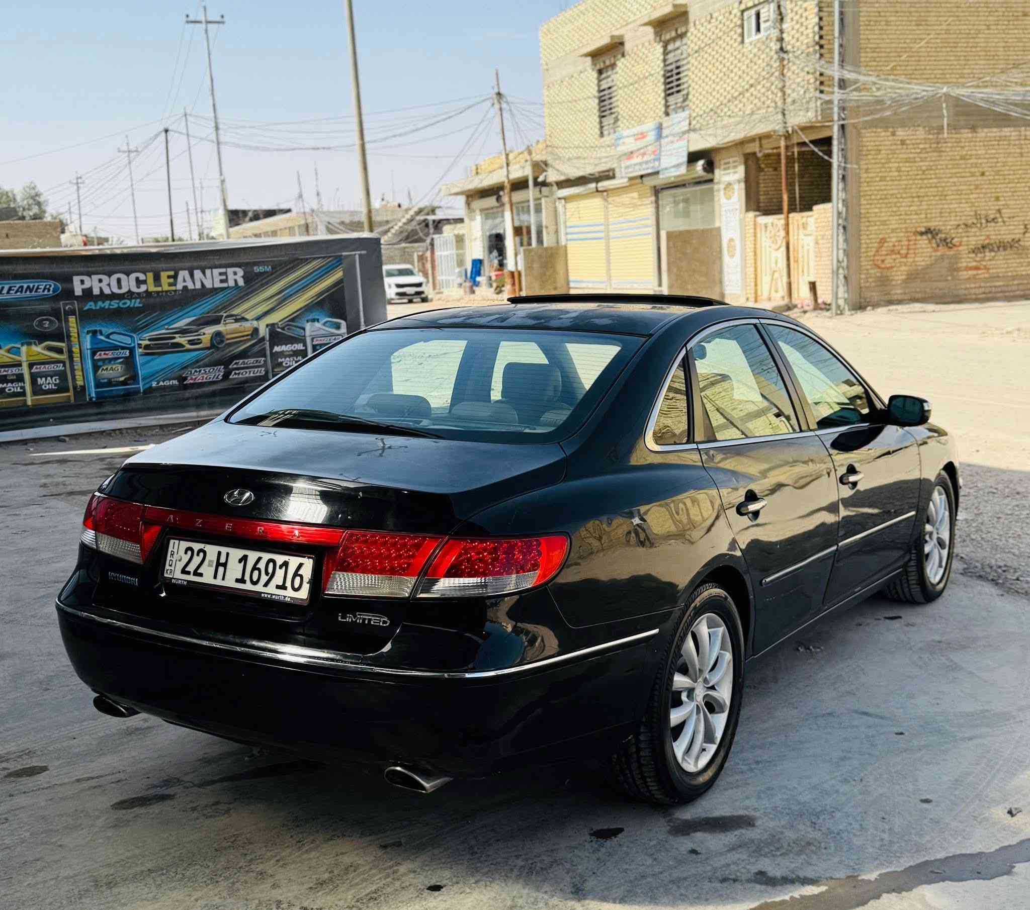 السلام عليكم
السعر $88

للبيع فقط

هونداي ازيرا

موديل2007

وارد امريكي

محرك 3300 مكفول

كير مكفول

رقم اربيل دولي مميز

وكاله اوتحويل مضمون

سنويه نافذه 2024

سلايد روڤ جام

غرفه جديده من الدشبول الامامي للخلفي

داخل جلد كهرباء

ميموري خزن هيترات

تخم تاير جديد

باتري جديد

حادثه جاملغ خلفي صوب السائق شبر فقط بدون داخل بدون صبغ بيه ملاحضات بسيطه صبغ فقط

مكاني بغداد 

الاتصال ***********
