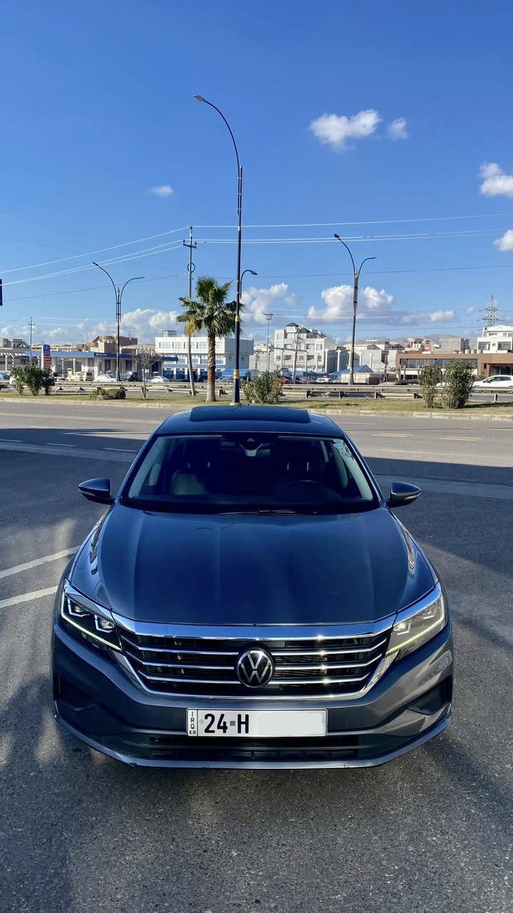 Paasat SE full
باسات SE موديل 2020 كلين تايتل مكفولة من الصبغ بيها تعديل بسيط بالبوند فقط بدون ايرباك بدون دواخل السيارة جديدة بالباكيت ماشية 49 ميل الف حقيقي كير ومكينة بشرط 
مواصفات : 
*بصمة 
*سلايد 
*كشنات جلد
*تدفى بالكشنات 
*تبريد قطعتين 
*تبريد منفصل 
*رادر امامي 
*رادر بالمري 
*كروز سرعة 
وباقي مواصفات المعروفة 

السيارة مكانها دهوك معارض الجديدة 

السيارة مرقمة دهوك كاملة شرط التحويل 

للاستفسار الاتصال على الرقم  

***********
