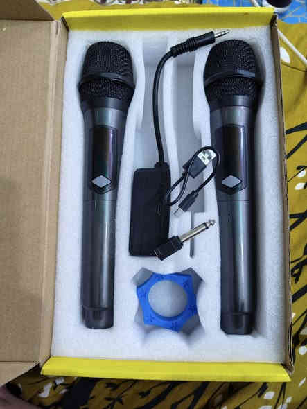 لاقطات لاسلكيه بهالشكل ... اعلى سعر ابيع 😍 واتساب ***********
