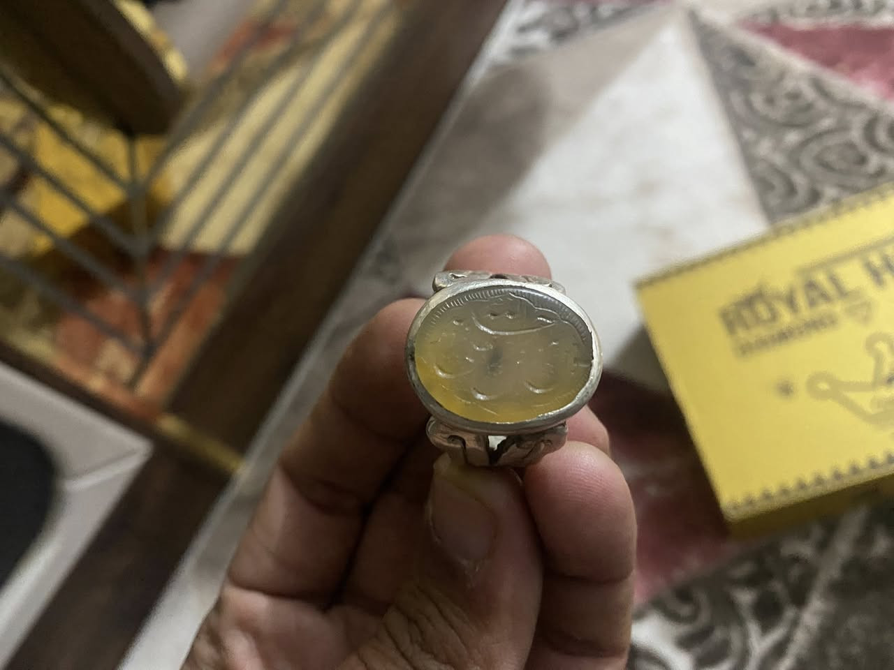 يشم يماني وعقيق اصفر قديمات كلش وصياغه صب للبيع


**إذا كنت صاحب هذا الإعلان وتريد حذفه لأي سبب، رجاءا أرسل رسالة إلى الدعم الفني**