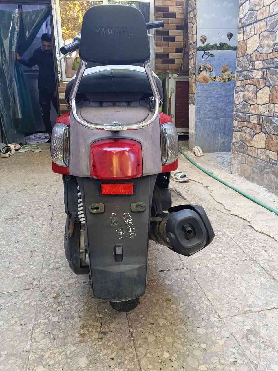 سلام عليكم بوليسي نوزل بلاديه نضاف فول بعده حاويه صارله شهر السعر 950وبيه مجال شويه ‏‪***********‬‏
