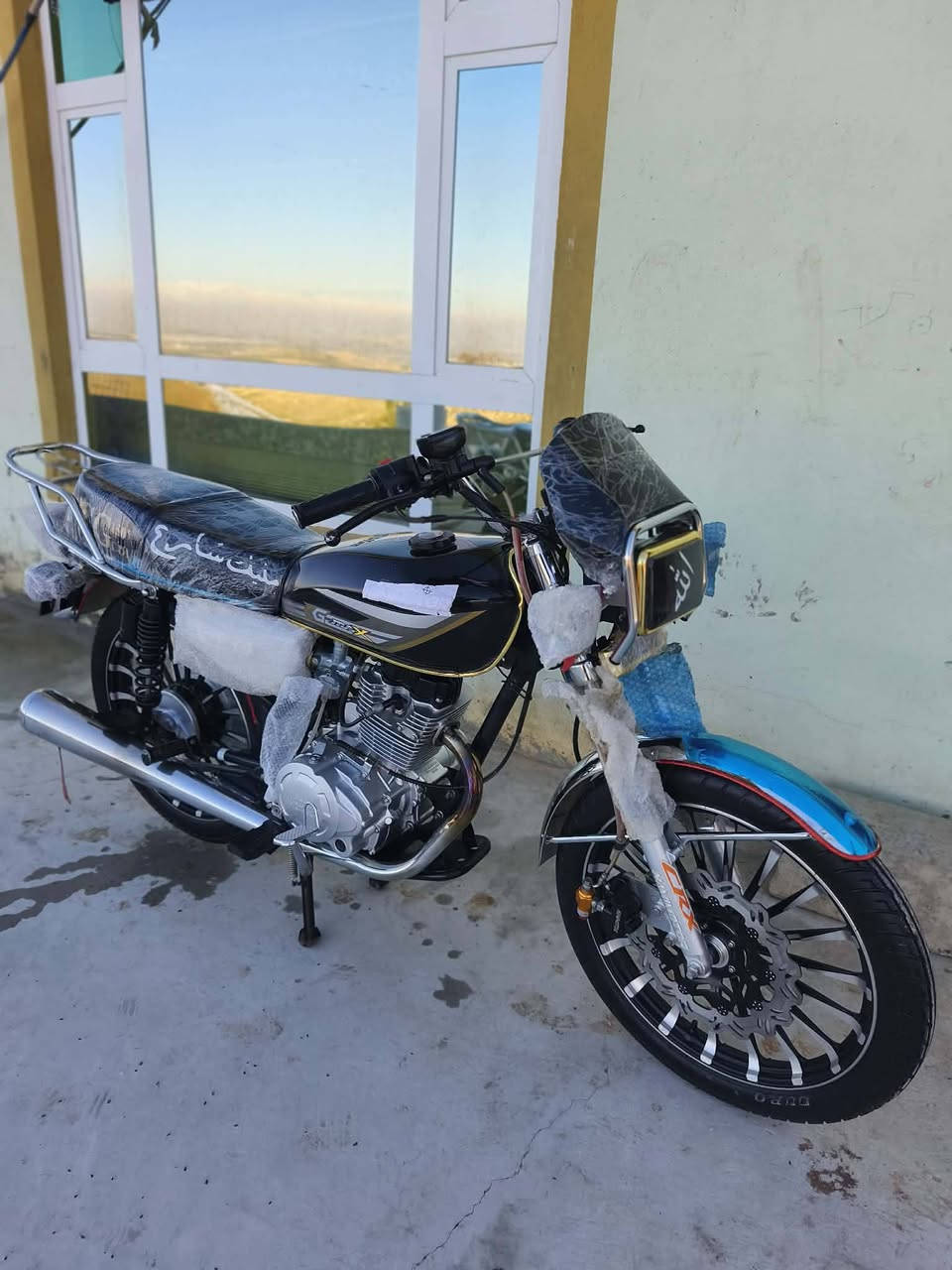 السلام عليكم دراجه نامه برو للبيع موديل 25/مكينه150السعر 800وبيها مجال المكان ديالئ جلولاء


**إذا كنت صاحب هذا الإعلان وتريد حذفه لأي سبب، رجاءا أرسل رسالة إلى الدعم الفني**