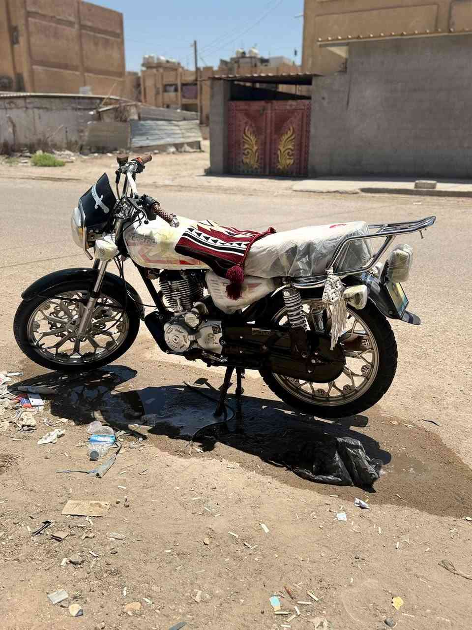 سلام عليكم
نامه برو موديل 2025 
5 كير سلف هندر شغال بصمه عن بعد 
اوراق سكنر مكفوله كفاله عامه لون ابيض مميز 🤍
مكاني سكندريه 
سعرهاا 750 وبيه مجال بسيط شراي يتصل 

‭***********‬📞
