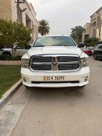 دوج رام كلاسك 2022 بسمي  حادث سطحي بسيط جاملغ صبغ وجتي قطعتين كلير من ...