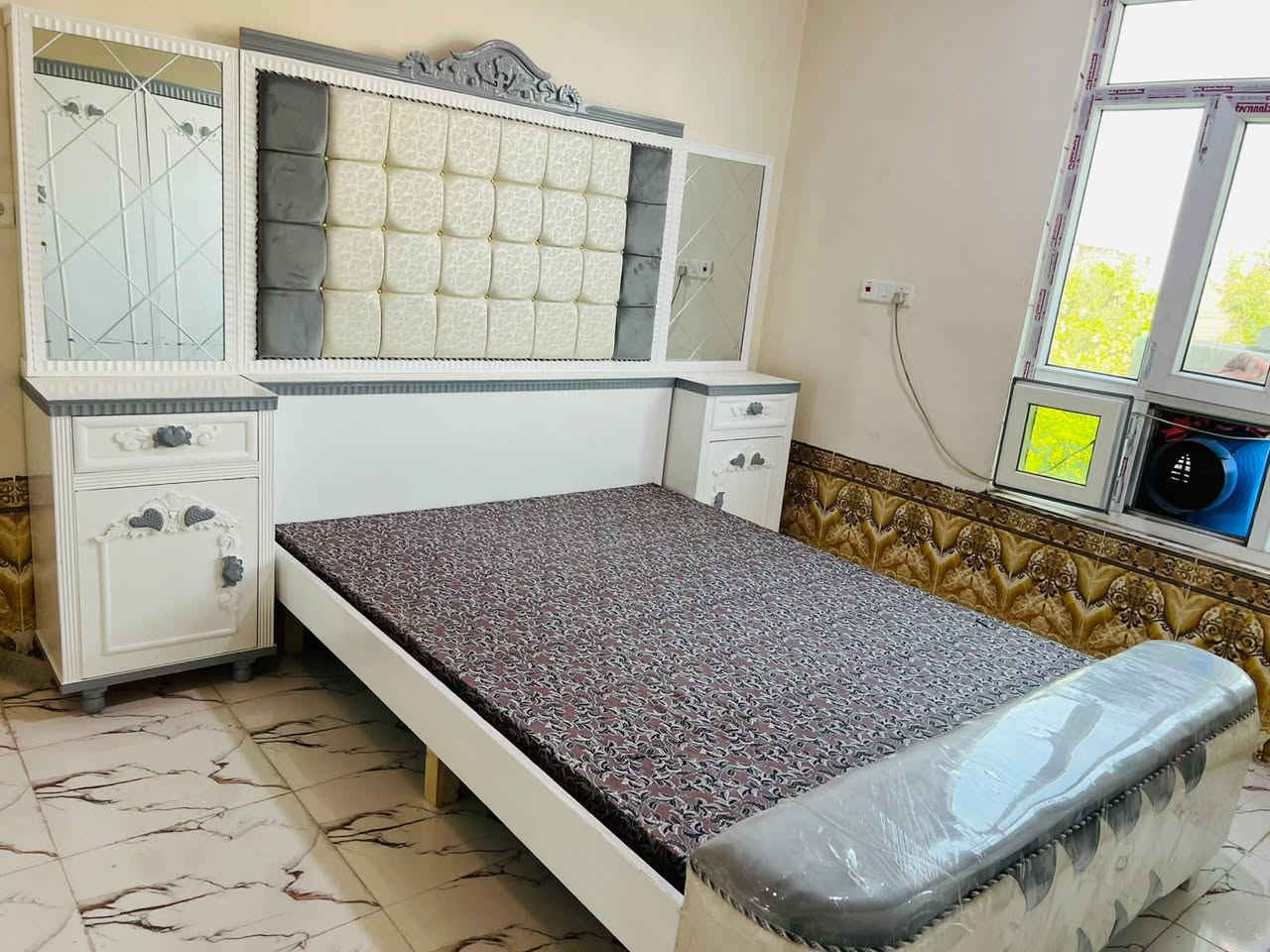 كما وعدناكم على كل ماهو جديد وجميل من معمل نجاره الطارق الشرقاط الحي العسكري قرب القصابين باداره محمود وإخوانه وبأسعار مناسبة شعارنا الدقه في العمل/////***********/((((***********
