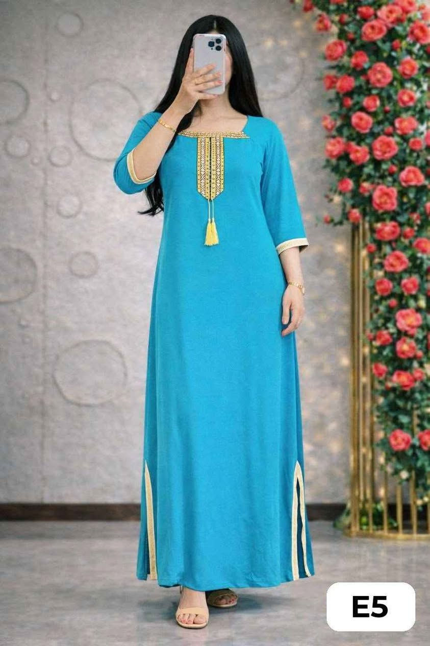 ✨ كلابية نسائية فخمة – أناقة تبرز شخصيتج ✨
دلّلي إطلالتج بلمسة راقية مع الكلابية النسائية المميزة 🌸
تصميم أنيق بقصة مرتبة يبرز جمال القوام ويعطيج ستايل أنثوي جذاب بكل مناسبة.
✔️ خامة مريحة وناعمة على البشرة
✔️ خياطة مرتبة وتفاصيل أنيقة
✔️ ألوان ثابتة وموديل عصري
ستايل يجمع بين الفخامة والبساطة حتى تبقين مميزة بكل وقت 💕
سعر القطعتين 15الف 
واذا تاخذين اكثر من اربع قطع التوصيل 2000دينار الكل العراق  شتنتضرين كلي الصديقاتك وخذن سعر بلاش 
📏 متوفرة بقياس واحد يلبس حتى وزن 85
🎨 ألوان متنوعة
📦 توصيل سريع
احجزي قطعتج هسه وخلي إطلالتج تحچي عنج ✨ Singapore


**إذا كنت صاحب هذا الإعلان وتريد حذفه لأي سبب، رجاءا أرسل رسالة إلى الدعم الفني**