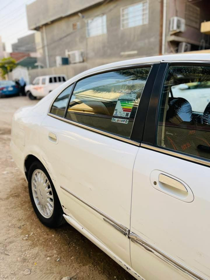 السلام عليكم
شيري استرا ٢٠١٢ للبيع 

رقم بغداد 

بدون صبغ فقط طخات بجهة وحدة بسيطة 

مكينة مبدل كور جديد قبل فترة وتدخن اعتقد يرادلها رنكات بس هي صافية موس 

كهربائيات ومنظومة مي كلة جديد وعلى ايدي 

دجات كير ومكينه جدد 

حدادية اماميه خلفيه جديدة فقط شموع اماميه يحتاجلها 

تحويل مضمون 
ماشية ١١٧ حقيقي

مكان حلة مركز 

***********
